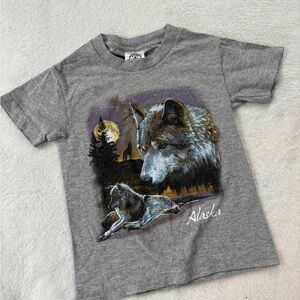 Gray Wolf Graphic Kids T-Shirt